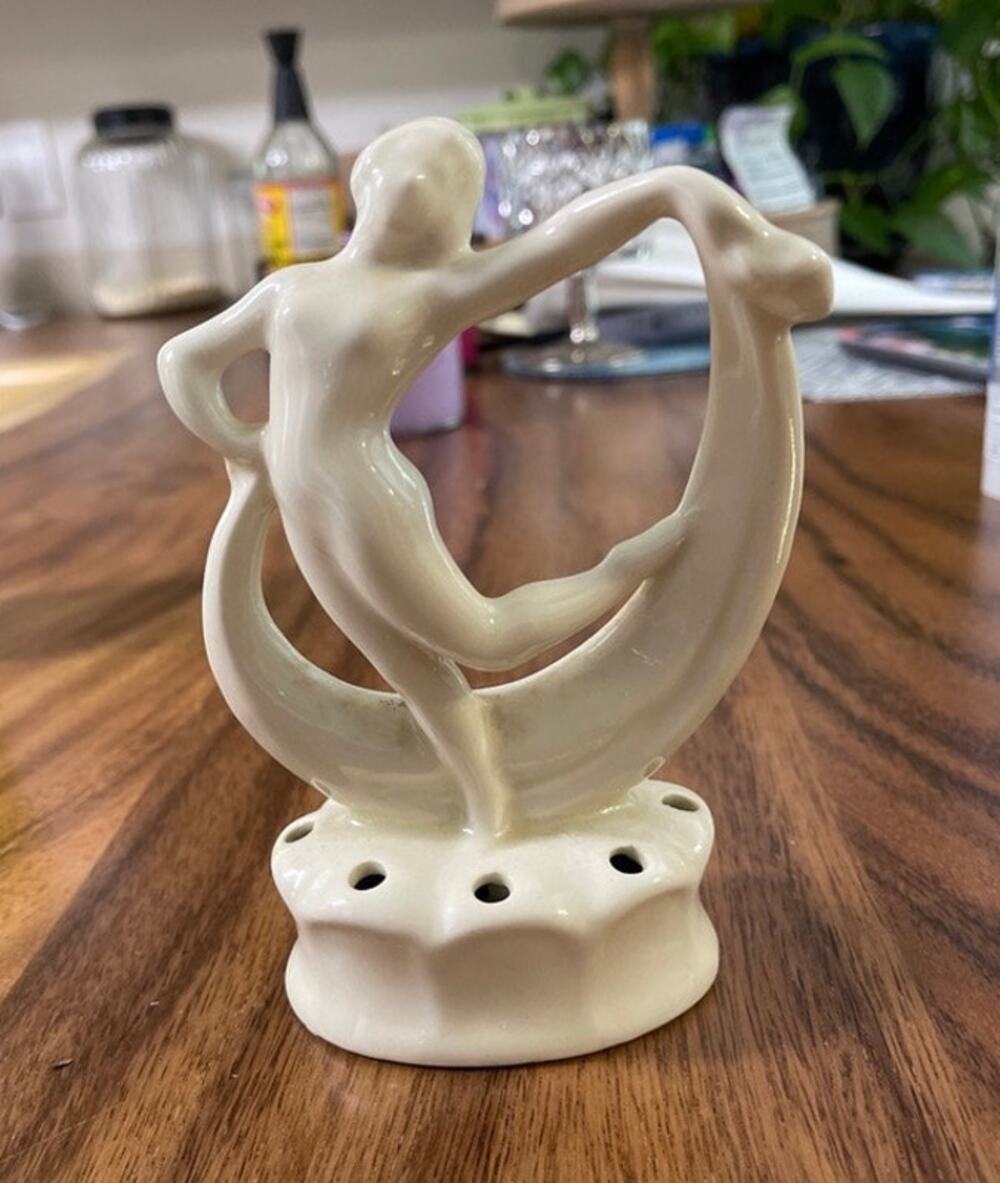 Art Deco Vintage White Ceramic Scarf Dancing Woman Nude Figurine Frog Retro